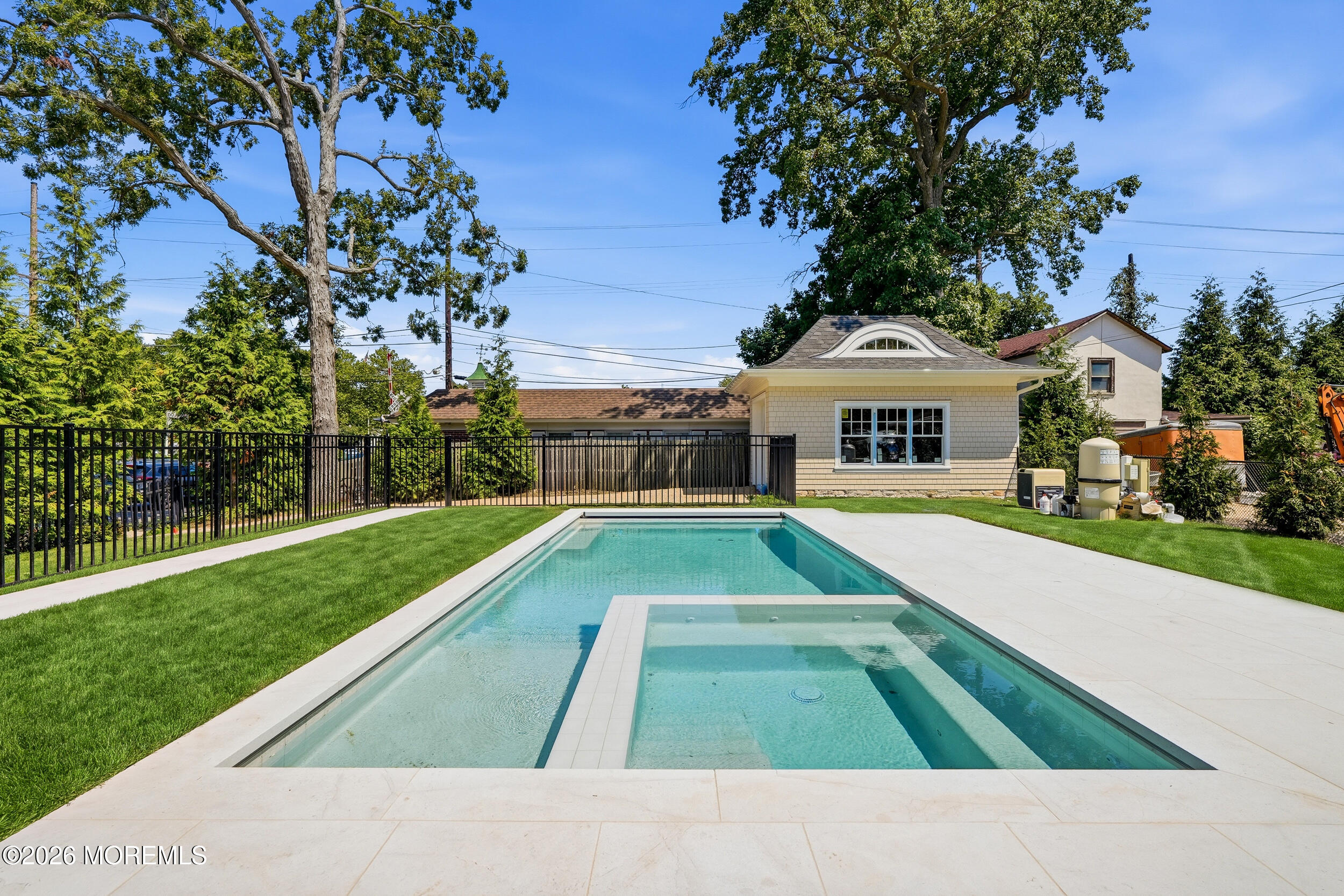 300 Lake Drive Allenhurst NJ 07711