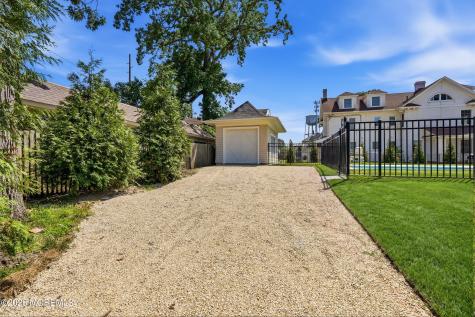 300 Lake Drive Allenhurst NJ 07711
