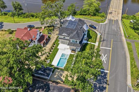 300 Lake Drive Allenhurst NJ 07711