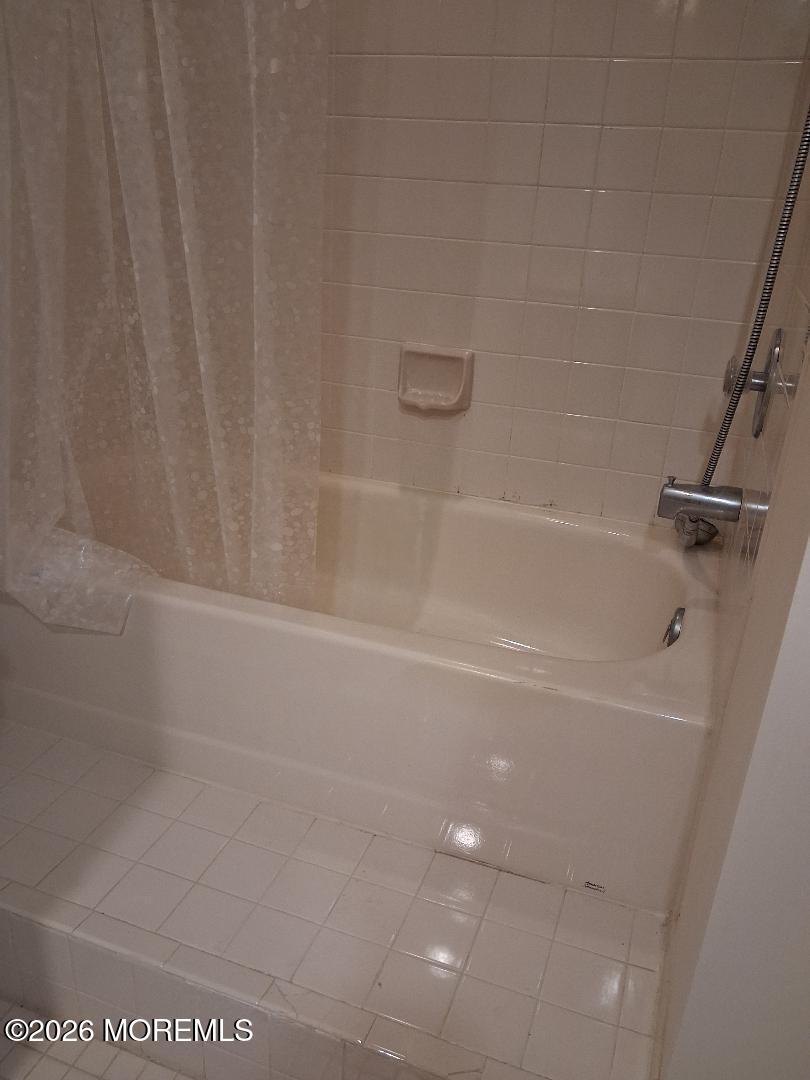 287 Elmwood Court Howell NJ 07731