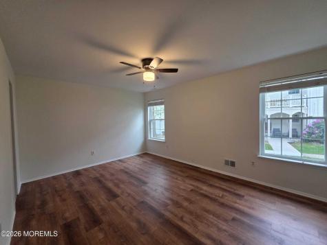 129 Tulip Lane Freehold NJ 07728