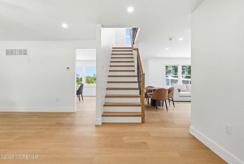 19 Roslyn Drive Oakhurst NJ 07755