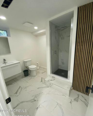 604 Van Note Parkway Oakhurst NJ 07755