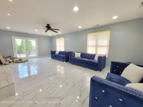 1 Half Robin Drive Oakhurst NJ 07755