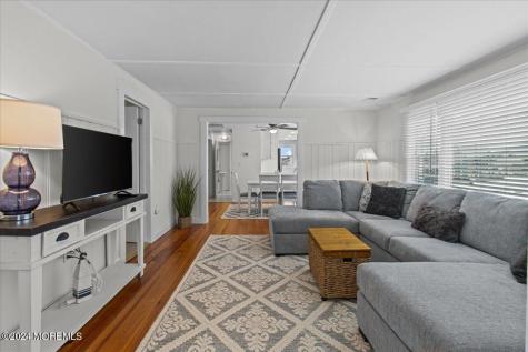 51 3rd Avenue Normandy Beach NJ 08739