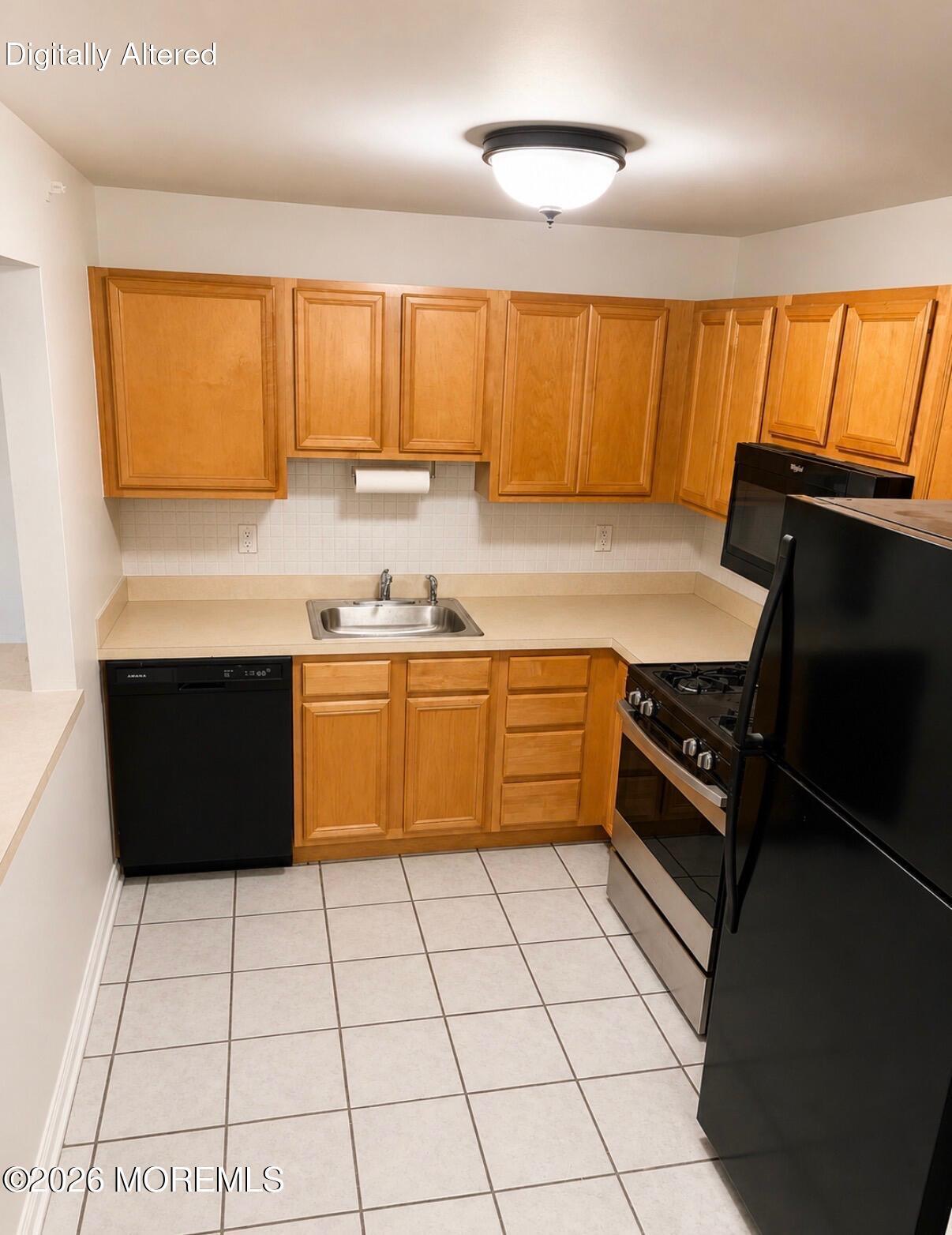 308 Wedgewood Circle Belford NJ 07718