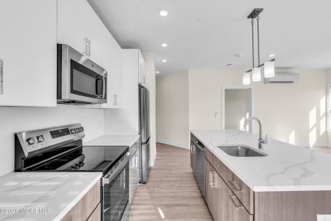 19 Carr Avenue Keansburg NJ 07734