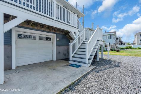 27 Arnold Avenue Point Pleasant Beach NJ 08742