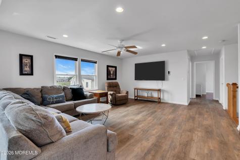 27 Arnold Avenue Point Pleasant Beach NJ 08742