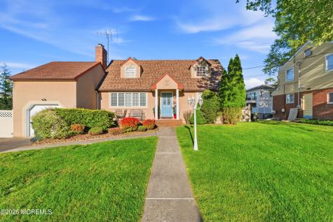 3 Cypress Avenue Oakhurst NJ 07755