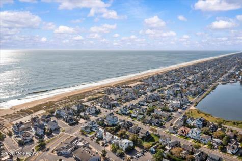 1608 East Street Point Pleasant Beach NJ 08742