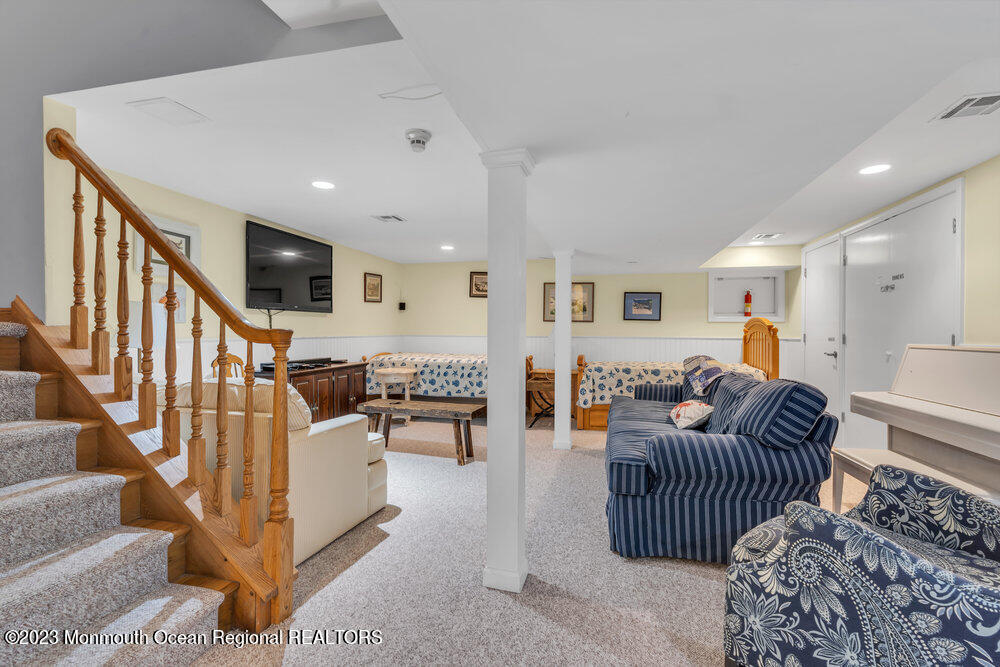 28 1st Avenue Manasquan NJ 08736