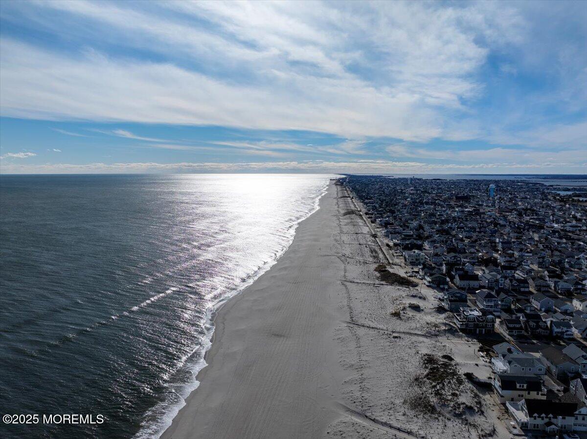 8 Ortley Avenue Lavallette NJ 08735