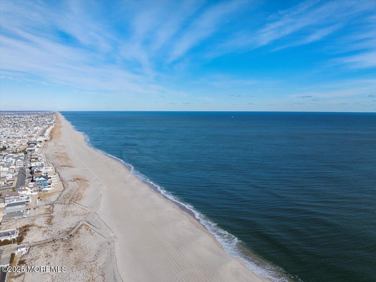 8 Ortley Avenue Lavallette NJ 08735