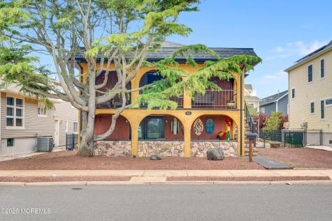 62 K Street Seaside Park NJ 08752