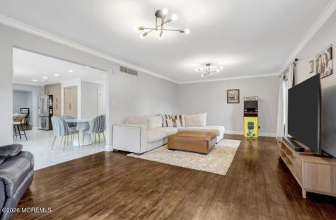 28 Musket Lane Eatontown NJ 07724