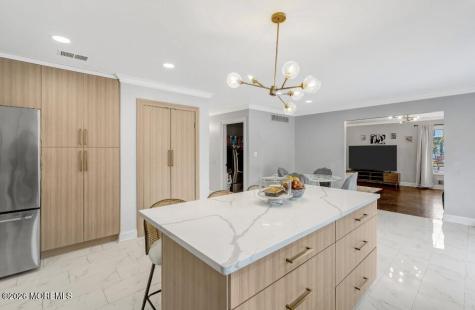28 Musket Lane Eatontown NJ 07724