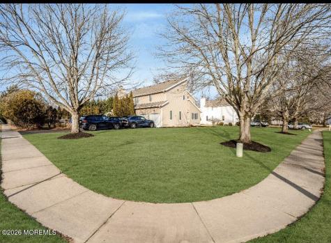 28 Musket Lane Eatontown NJ 07724