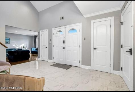 28 Musket Lane Eatontown NJ 07724