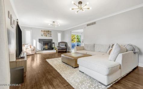 28 Musket Lane Eatontown NJ 07724