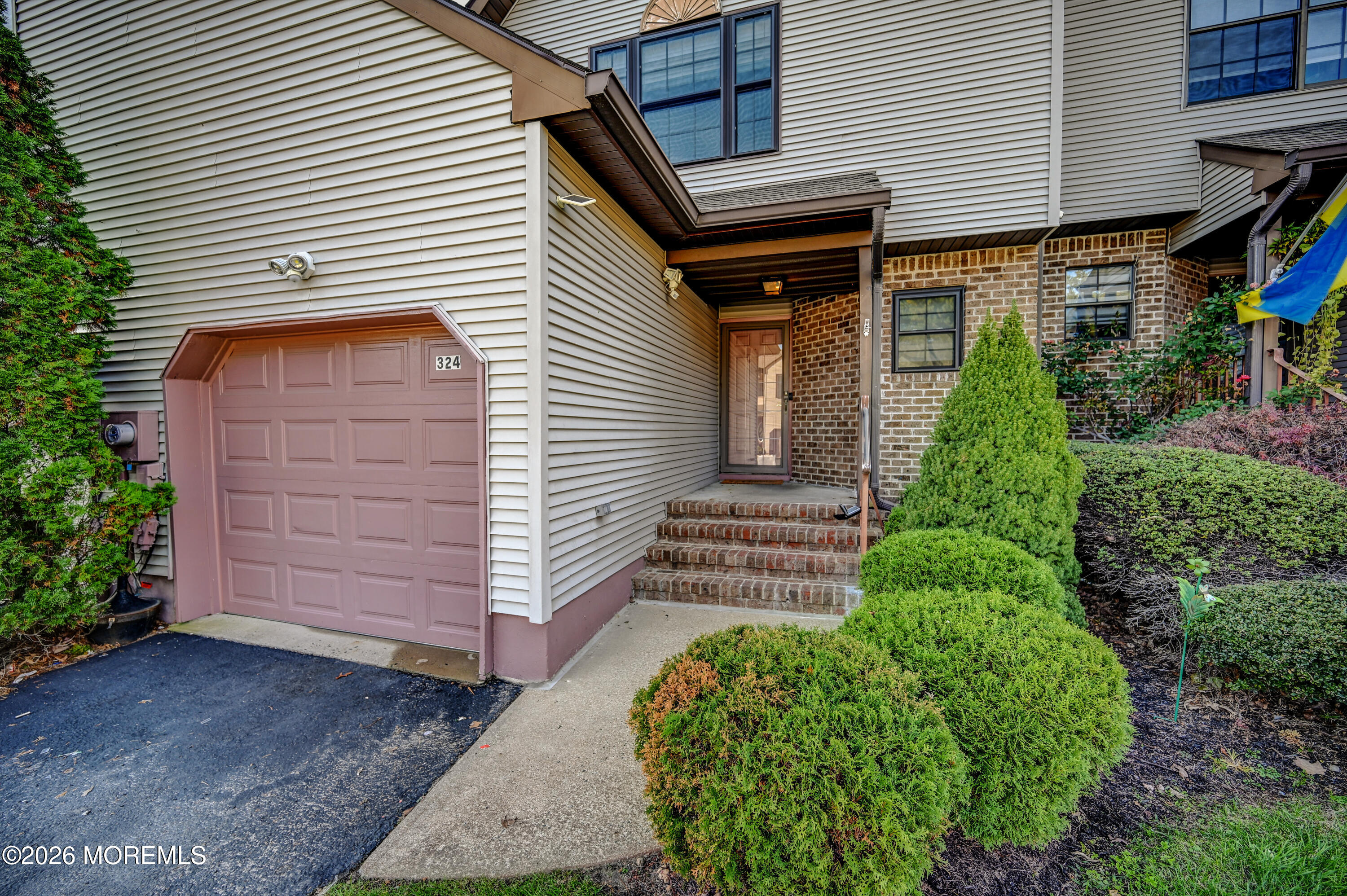 324 Oak Knoll Drive Manalapan NJ 07726