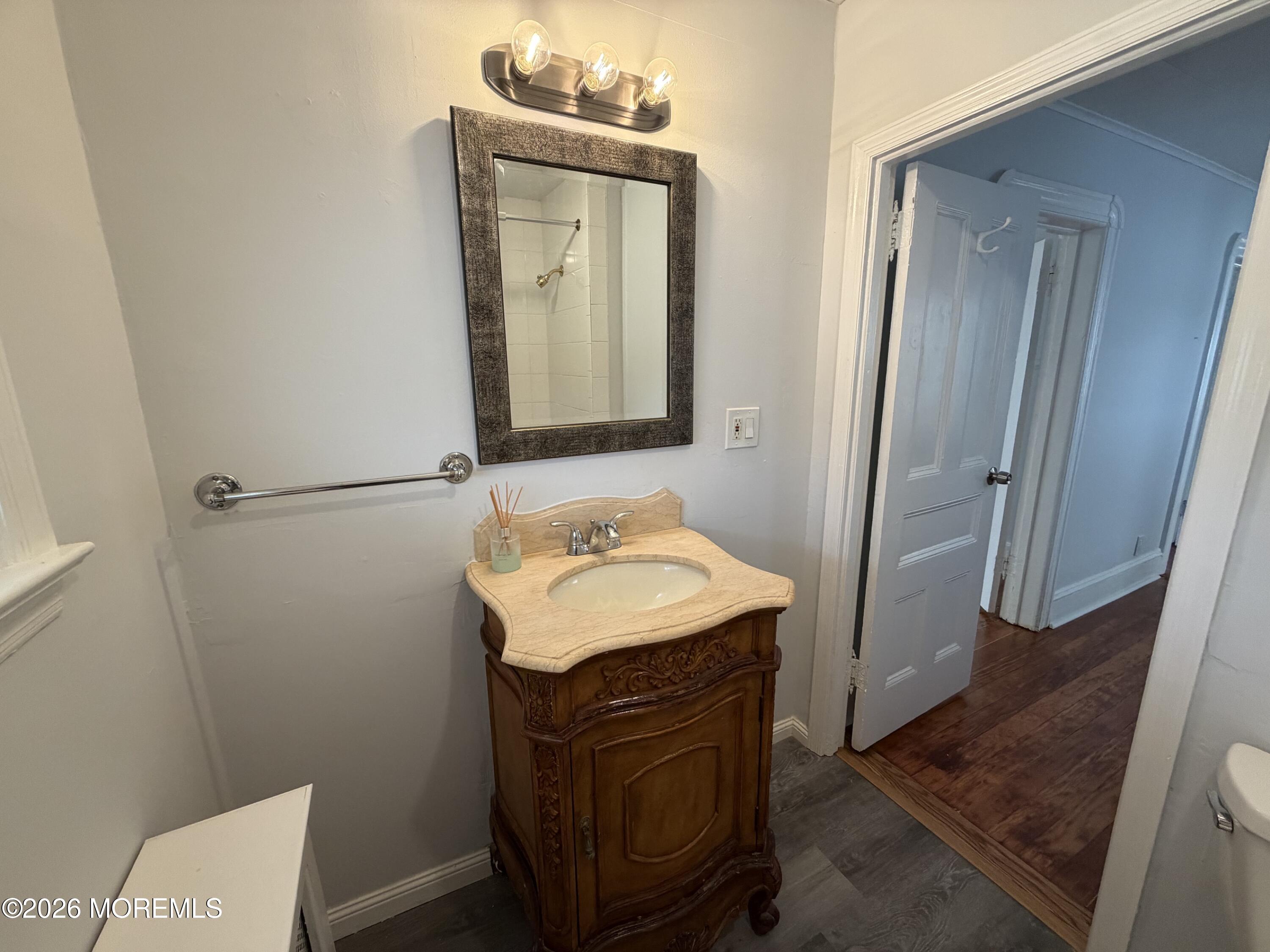 368 Carr Avenue Keansburg NJ 07734
