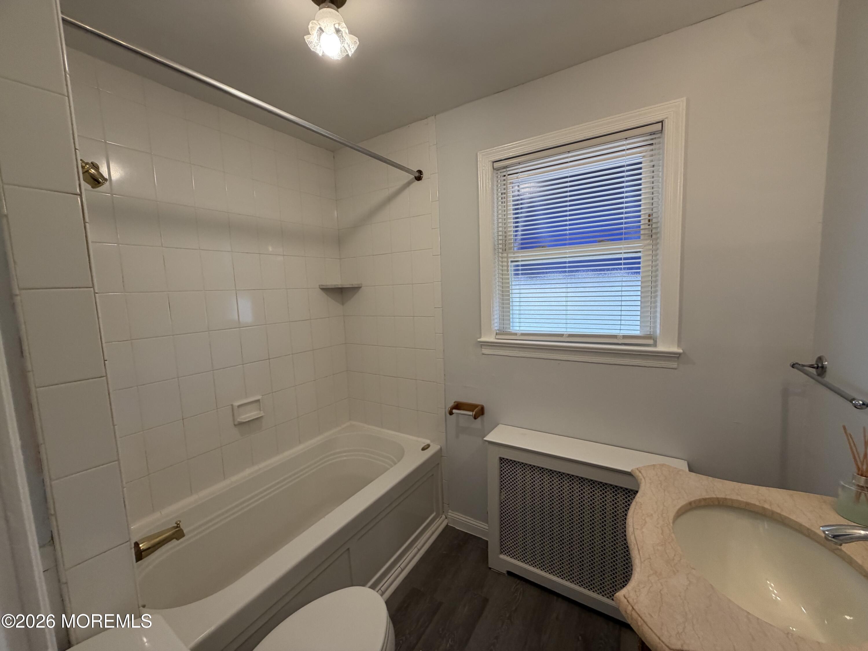 368 Carr Avenue Keansburg NJ 07734