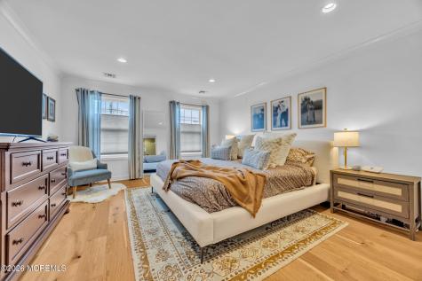 28 Catherine Street Red Bank NJ 07701