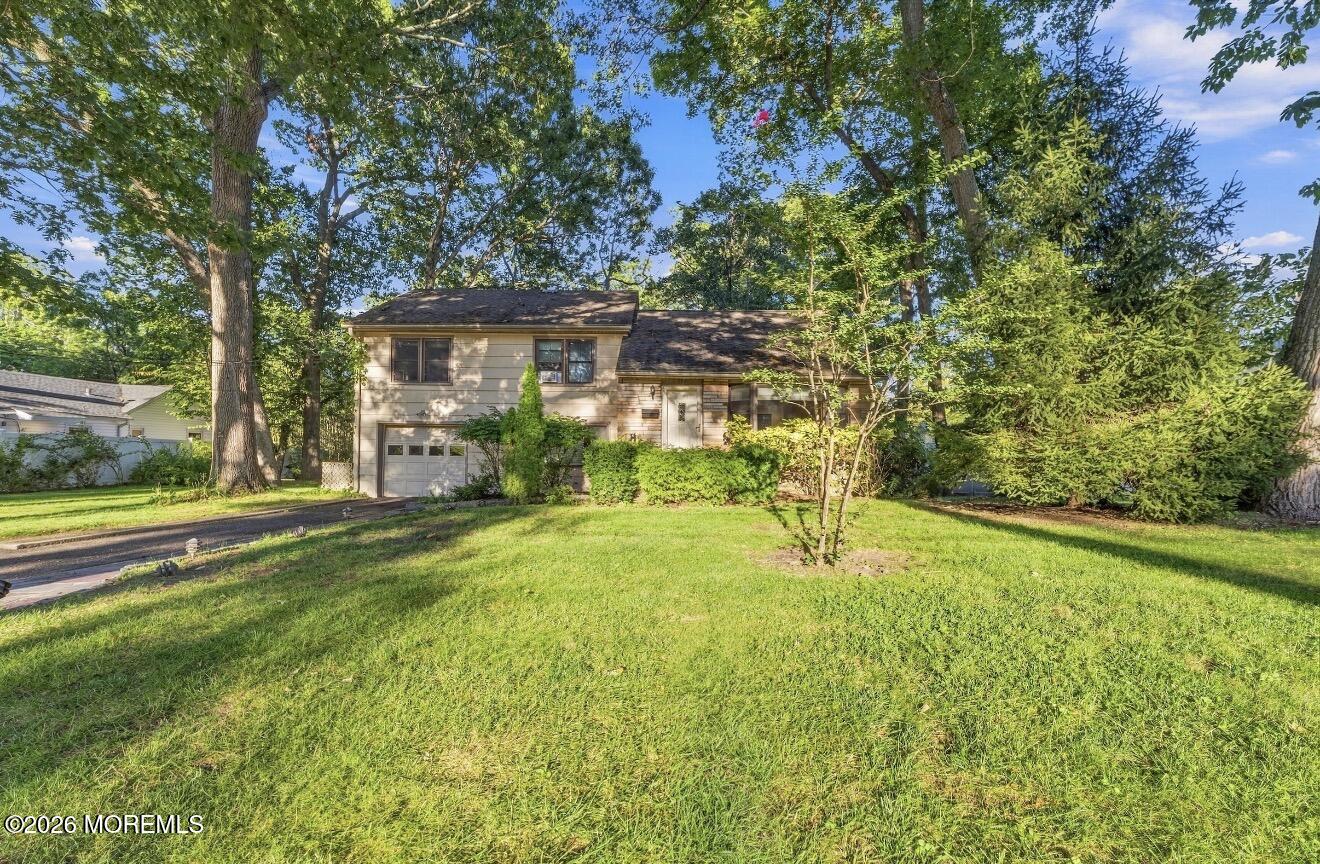 187 Elmwood Road Oakhurst NJ 07755