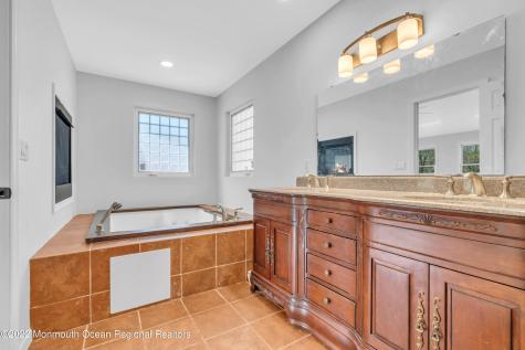 1205 Roseld Avenue Ocean Twp NJ 07712