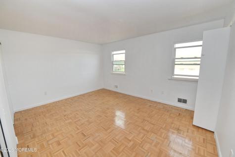 34 Greenwood Loop Road Brick NJ 08724