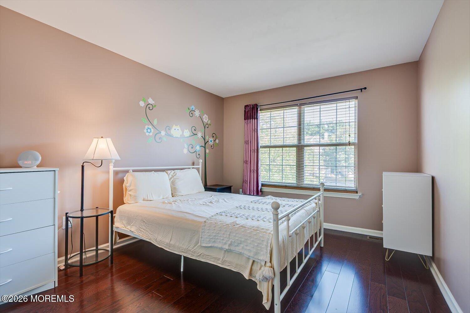 26 Alpine Road Holmdel NJ 07733