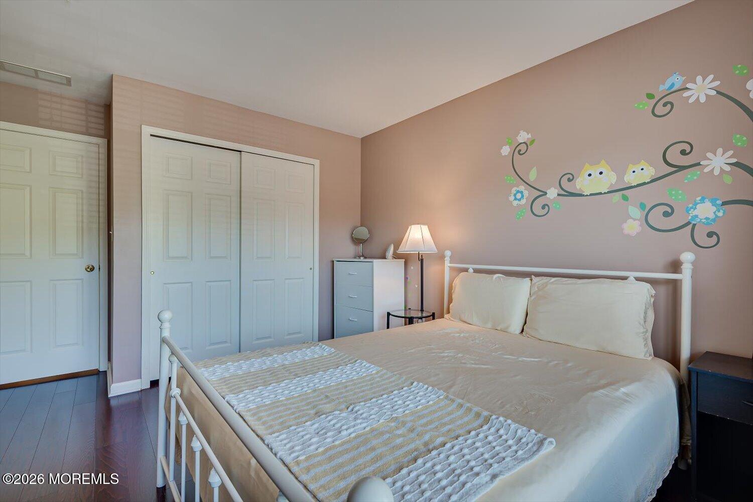 26 Alpine Road Holmdel NJ 07733