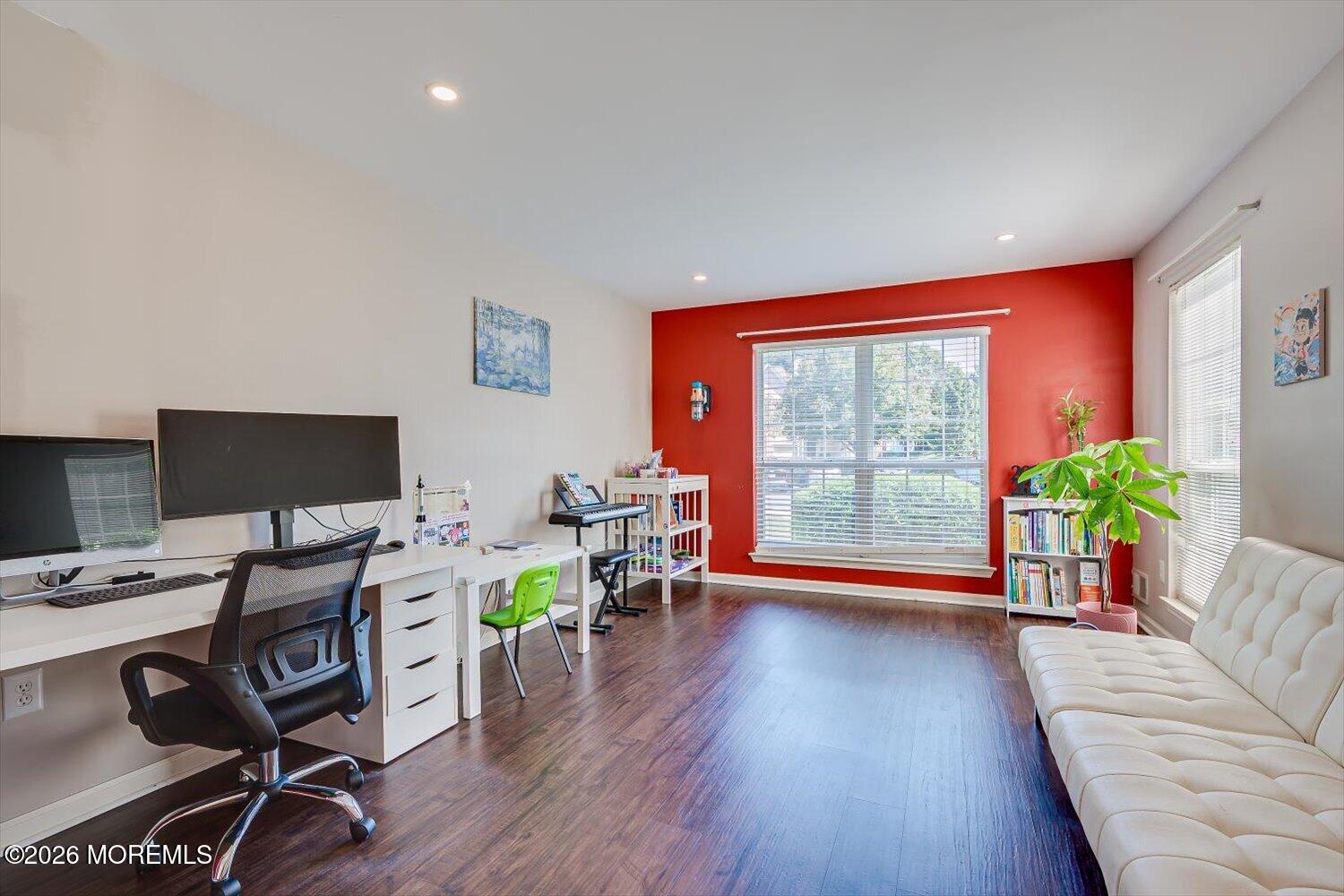 26 Alpine Road Holmdel NJ 07733