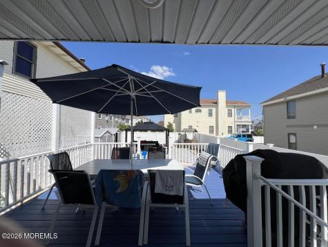 1704 Boulevard Seaside Park NJ 08752