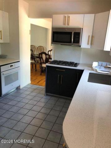505 W Lincoln Avenue Oakhurst NJ 07755