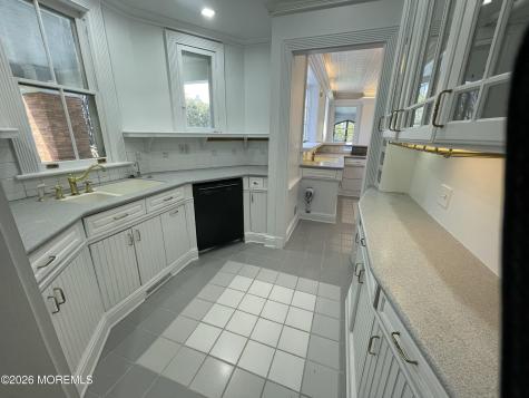 211 Cedar Avenue Allenhurst NJ 07711