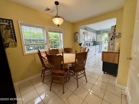 14 Sycamore Avenue Middletown NJ 07748