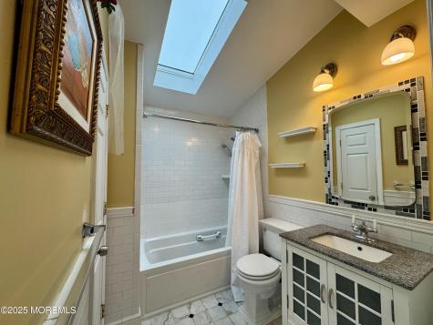 14 Sycamore Avenue Middletown NJ 07748