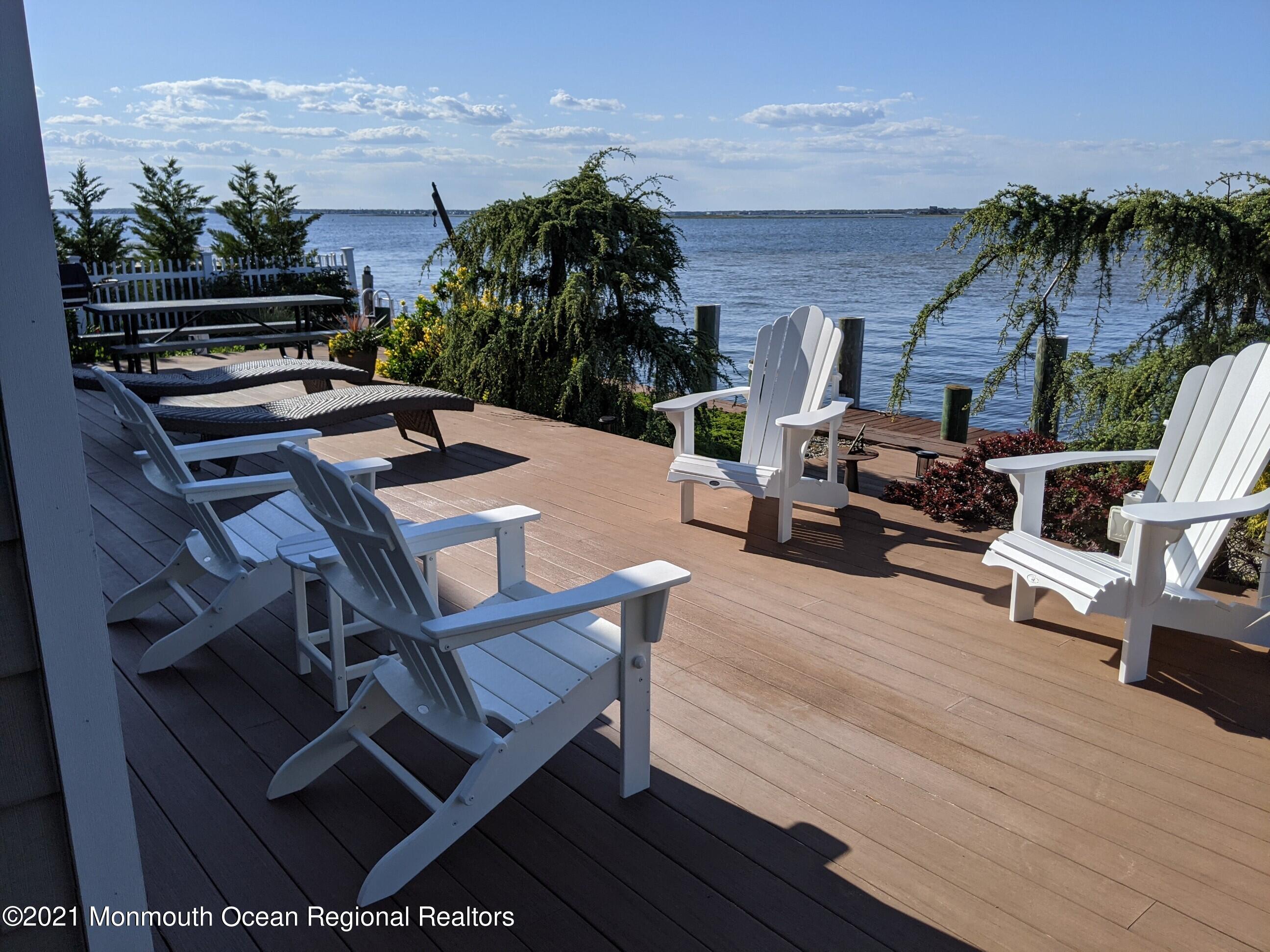 289 Monterey Circle Lavallette NJ 08735