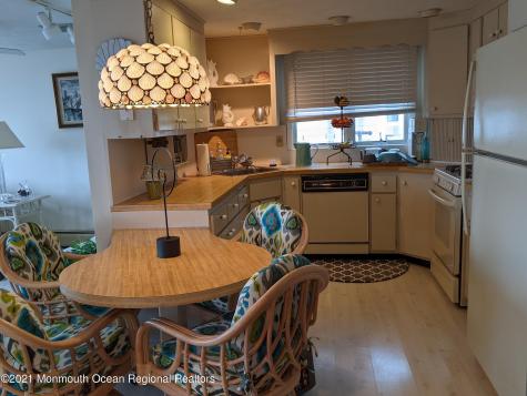 289 Monterey Circle Lavallette NJ 08735