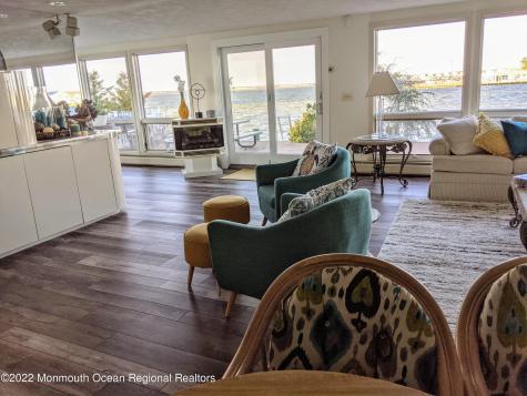 289 Monterey Circle Lavallette NJ 08735