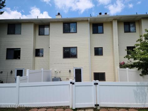215 Clubhouse Drive Middletown NJ 07748