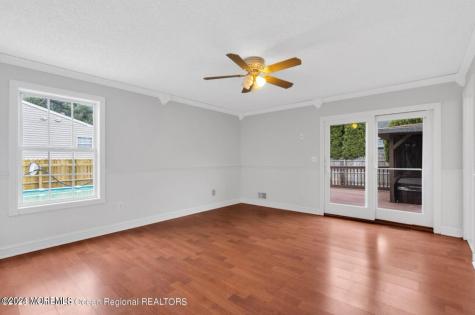 1008 4th Avenue Toms River NJ 08757