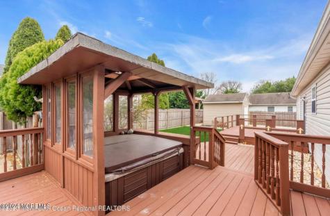 1008 4th Avenue Toms River NJ 08757