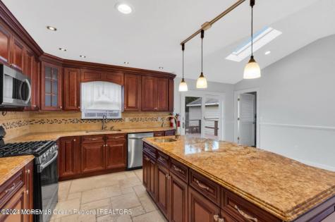 1008 4th Avenue Toms River NJ 08757