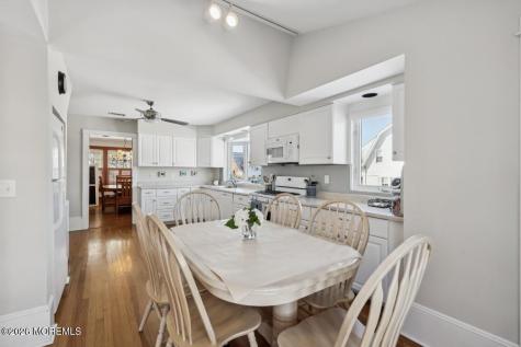 54 Osborne Avenue Bay Head NJ 08742