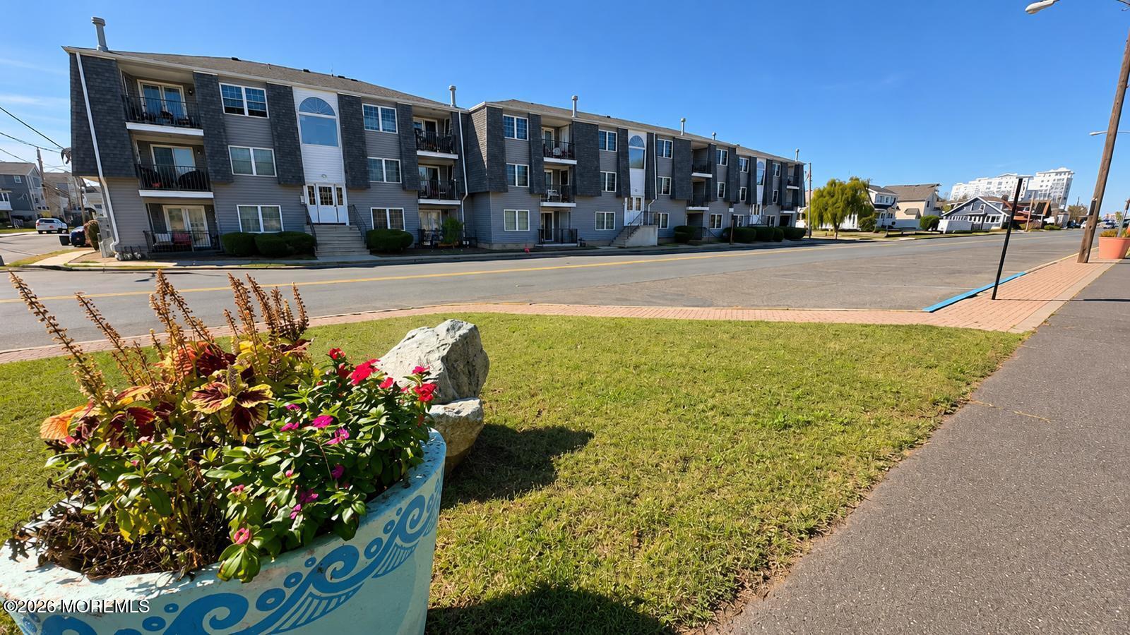 98 Beachway Avenue Keansburg NJ 07734