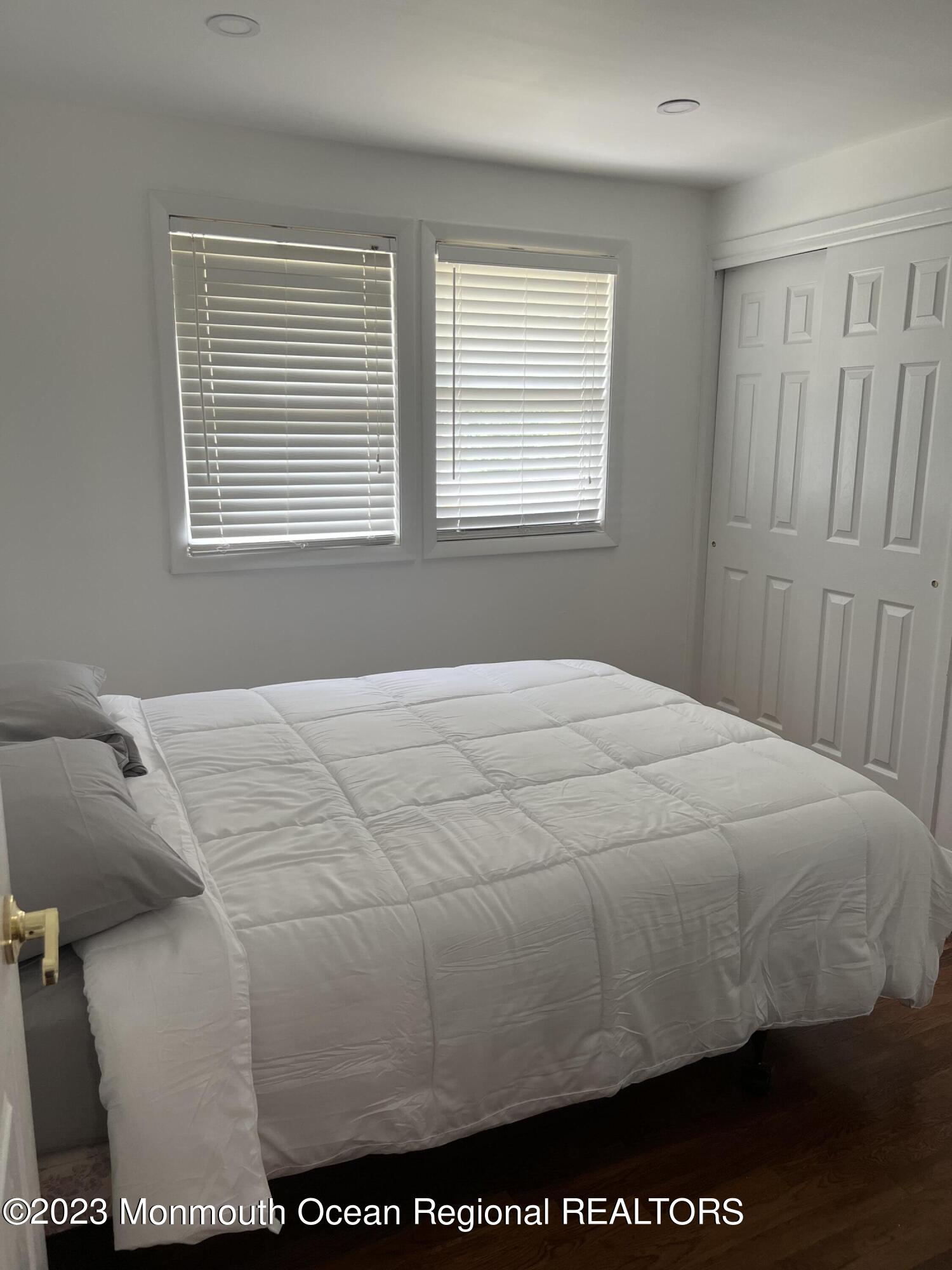 11 Barbara Lane Oakhurst NJ 07755