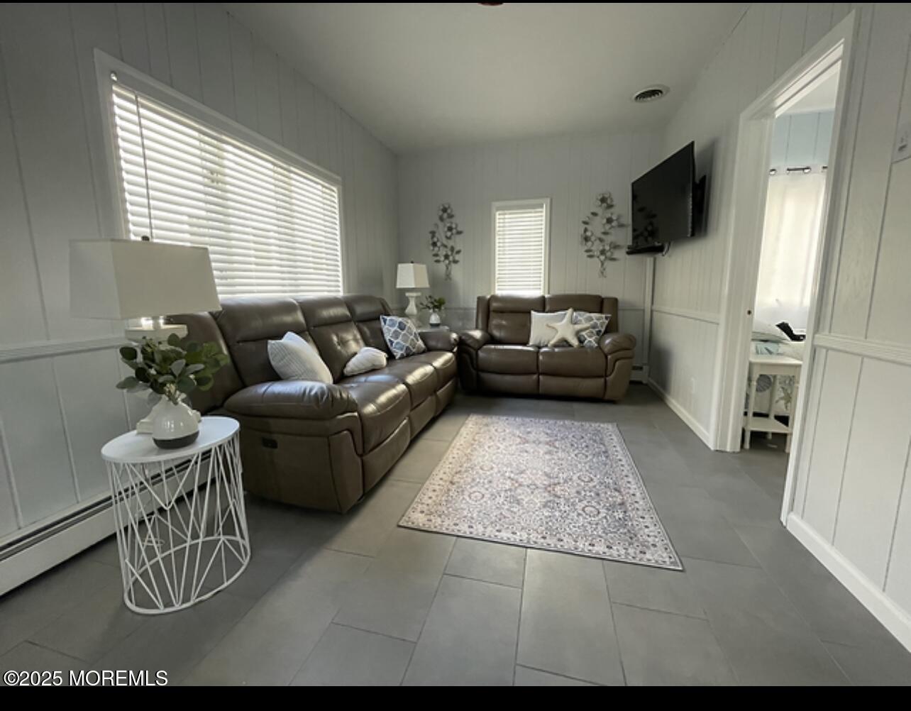 23 E Surf Way Lavallette NJ 08735